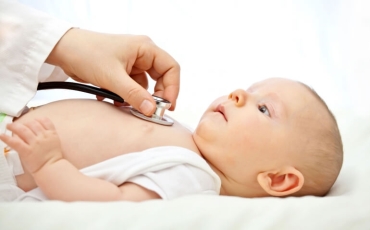 Quais exames devem ser realizados nos primeiros dias de um recém-nascido?